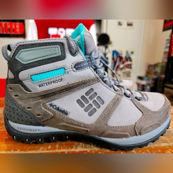 Columbia Shoes - Women's Colombia Outdoor Boots
